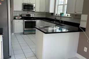 22 Brandywine Ct, Washington Crossing, PA 18977 - Photo 6