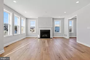 4246 Kleinot Dr, Doylestown, PA 18902 - Photo 4