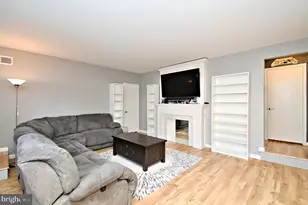 1302 Yardley Commons, Yardley, PA 19067 - Photo 6