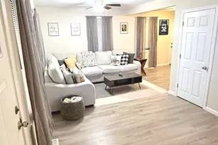 304 Newport Rd, Bristol, PA 19007 - Photo 2