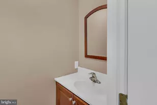 1 Gatehouse Ln, Doylestown, PA 18901 - Photo 14