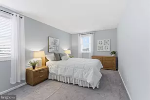 744 Fairbridge Dr, Fairless Hills, PA 19030 - Photo 18