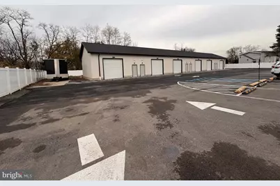 7025 Unit 5 Bristol Pike, Levittown, PA 19057 - Photo 4