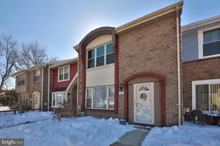 1004 Weybridge Ct, Bensalem, PA 19020 - Photo 2