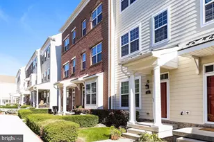 113 Royal Mews, Bensalem, PA 19020 - Photo 2