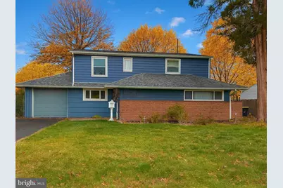 46 Hydrangea Road, Levittown, PA 19056 - Photo 1