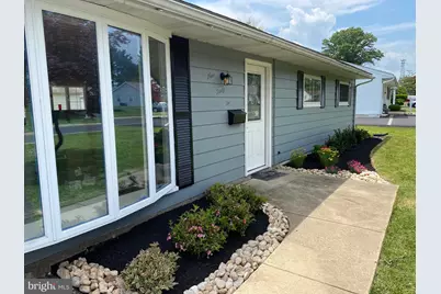 932 Rozel Avenue, Southampton, PA 18966 - Photo 2