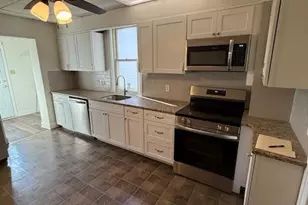 258 N 4th St, Perkasie, PA 18944 - Photo 4