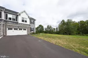 8 Elizabeth Ln, Doylestown, PA 18901 - Photo 50