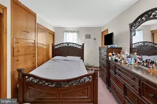 368 Dorrance St, Bristol, PA 19007 - Photo 22