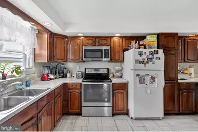 368 Dorrance Street, Bristol, PA 19007 - Photo 12