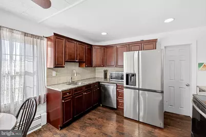 111 Border Rock Road, Levittown, PA 19057 - Photo 6