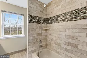 645 Fairhill Ave, Langhorne, PA 19047 - Photo 38
