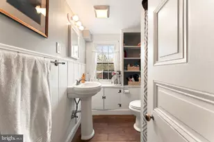 4005 Lower Rd, Levittown, PA 19056 - Photo 14