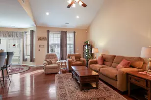 1805 Regency Ct, Warrington, PA 18976 - Photo 2