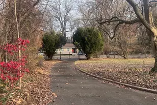 4403 E Yates Rd, Bensalem, PA 19020 - Photo 6