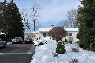 36 N Westview Ave, Feasterville-Trevose, PA 19053 - Photo 2