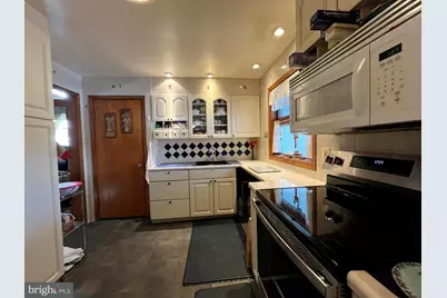 36 N Westview Avenue, Feasterville-Trevose, PA 19053 - Photo 34