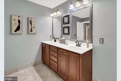 300 Reagan Drive, Sellersville, PA 18960 - Photo 30