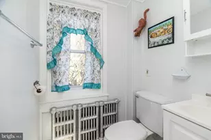 4924 Ridge Ave, Feasterville-Trevose, PA 19053 - Photo 24