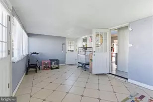 2752 Windsor Dr, Bensalem, PA 19020 - Photo 12