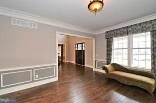 19 Goldney Dr, Newtown, PA 18940 - Photo 14