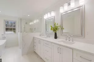 2520 Valley Rd, Jamison, PA 18929 - Photo 26