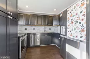 44 Cactus Rd, Levittown, PA 19057 - Photo 6