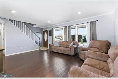 44 Cactus Road, Levittown, PA 19057 - Photo 4