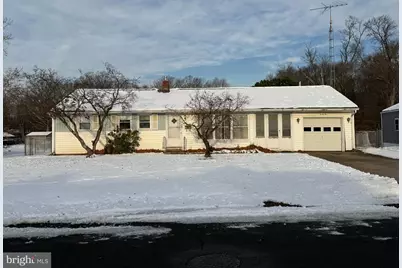 25 Taylor Drive, Levittown, PA 19054 - Photo 1