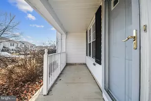 21 Van Horn Pl, Holland, PA 18966 - Photo 4