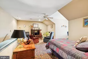 209 Fairway Dr, Warminster, PA 18974 - Photo 24