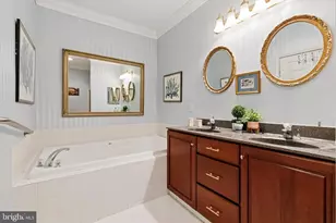 209 Fairway Dr, Warminster, PA 18974 - Photo 18