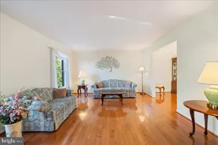 244 Holly Dr, Chalfont, PA 18914 - Photo 18