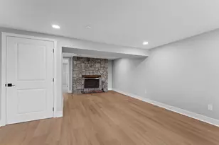 803 Fay Dr, Feasterville-Trevose, PA 19053 - Photo 12