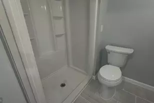 135 Hollybrooke Dr, Langhorne, PA 19047 - Photo 16