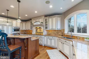 5829 Ridgeview Dr, Doylestown, PA 18902 - Photo 14