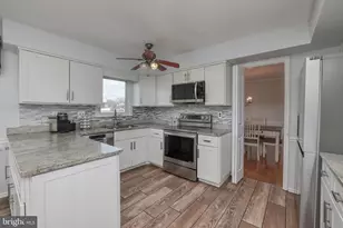 1363 Lexington Dr, Yardley, PA 19067 - Photo 8