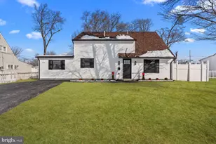 139 Ivy Hill Rd, Levittown, PA 19057 - Photo 2