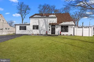 139 Ivy Hill Rd, Levittown, PA 19057 - Photo 1