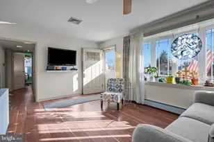 673 Trenton Rd, Fairless Hills, PA 19030 - Photo 4