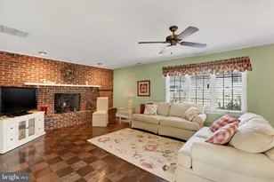 15 Cable Rd, Levittown, PA 19057 - Photo 4