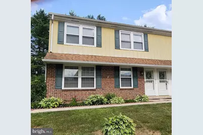 4513-15 Rosemarie Drive, Bensalem, PA 19020 - Photo 2