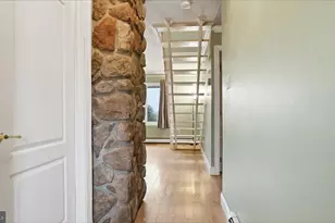 25 Autumn Ln, Levittown, PA 19055 - Photo 6