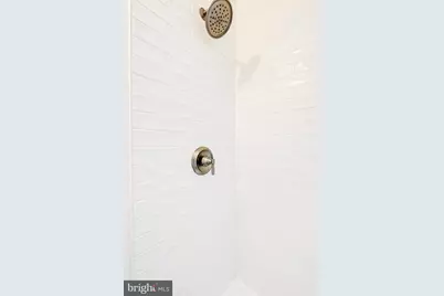 7301 N Radcliffe Street, Bristol, PA 19007 - Photo 28