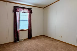 1039 Pine Cir, Telford, PA 18969 - Photo 14