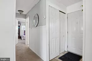 5 Thimbleberry Ln, Levittown, PA 19054 - Photo 6