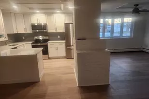 47 Strawberry Ln, Levittown, PA 19055 - Photo 14