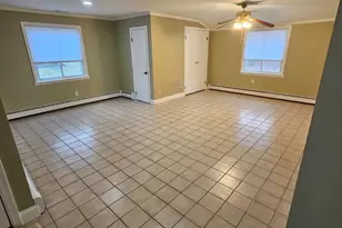 65 Silverspruce Rd, Levittown, PA 19056 - Photo 10