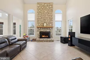 4 Sunrise Dr, Doylestown, PA 18901 - Photo 12